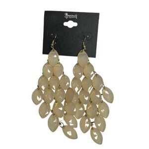 Drema Gold Nude Dangling Earrings